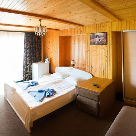 теркон-тур Hotel *